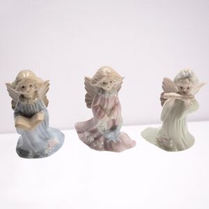 Russ Porcelain Christmas Choir Angels Set Of 3 Pastel Colors Gloss Finis…